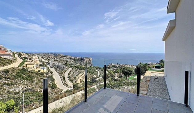 Resale - Villa -
Cumbre del Sol - Costa Blanca