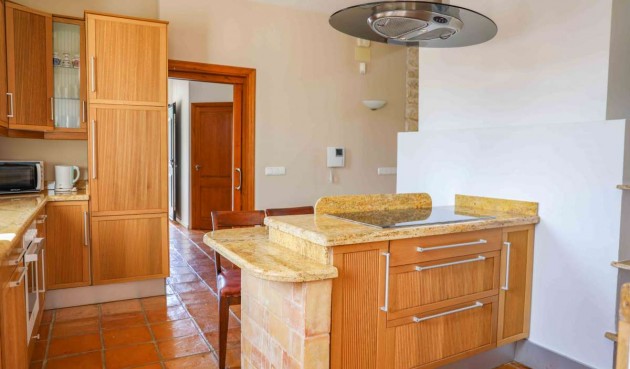 Reventa - Villa -
Benissa - Costa Blanca