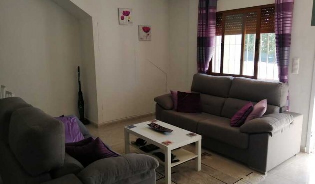 Resale - Apartment -
Daya Vieja - Costa Blanca