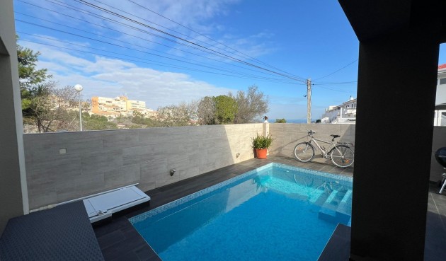 Resale - Villa -
Torrevieja - Torreblanca