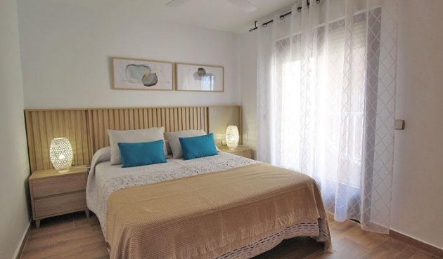 Brukt - Apartment -
Guardamar del Segura - Pueblo