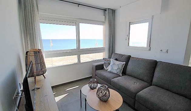 Resale - Apartment -
Guardamar del Segura - Guardamar Playa