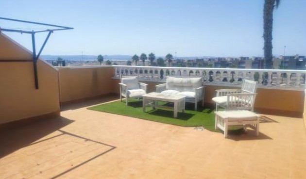 Resale - Villa -
Torrevieja - aguas nuevas