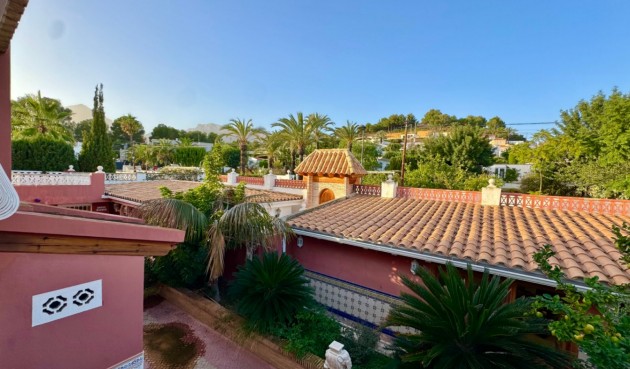 Resale - Villa -
Alfas del Pí - Costa Blanca