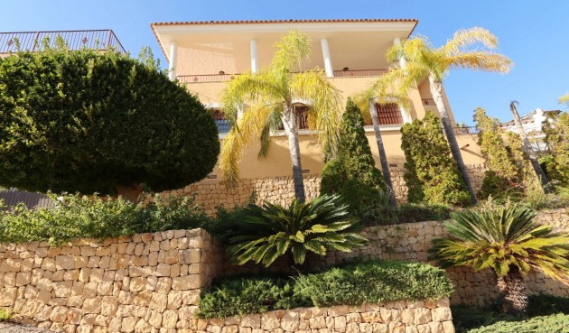 Resale - Villa -
Altea - Costa Blanca