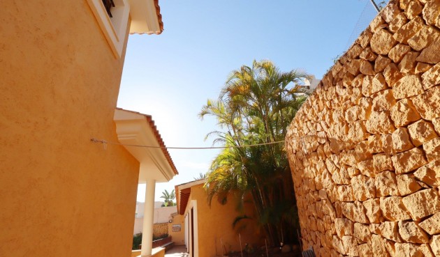 Resale - Villa -
Altea - Costa Blanca