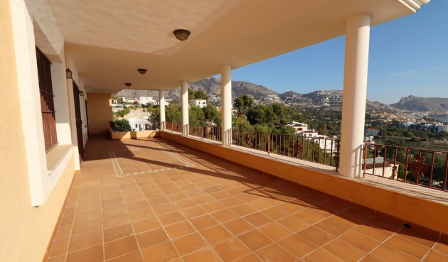 Resale - Villa -
Altea - Costa Blanca