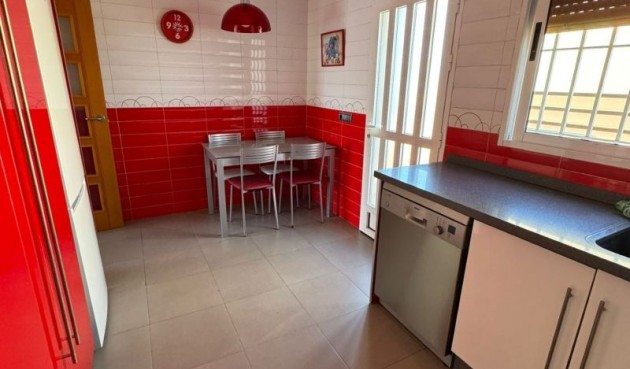 Resale - Villa -
Torrevieja - Costa Blanca