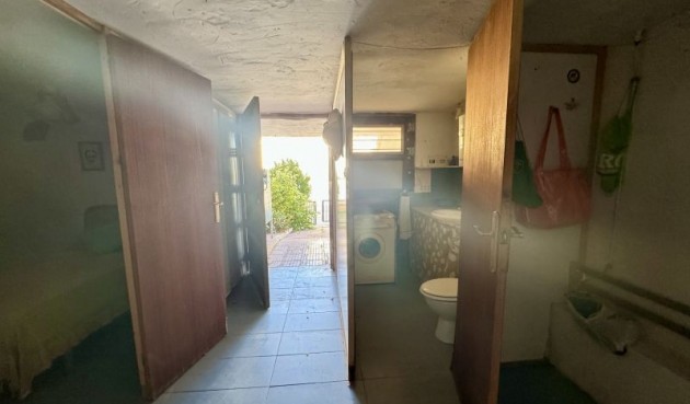 Resale - Bungalow -
Torrevieja - Costa Blanca