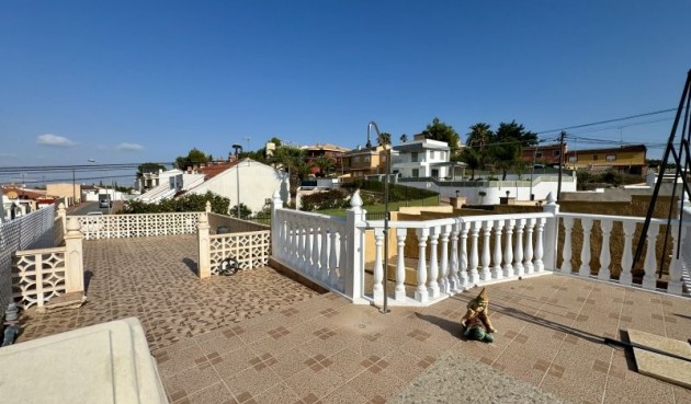 Resale - Villa -
Los Balcones - Costa Blanca