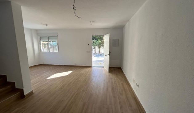 Resale - Duplex -
Torrevieja - Costa Blanca