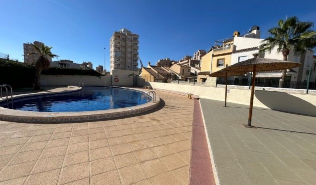 Resale - Duplex -
Torrevieja - Costa Blanca