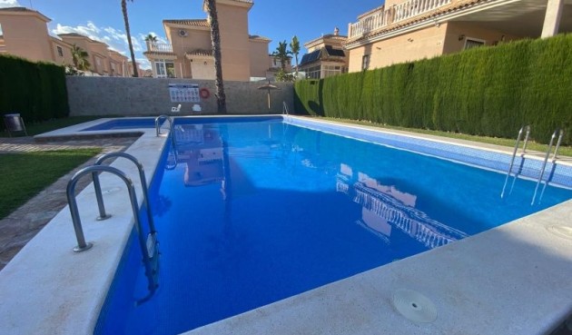 Resale - Villa -
Orihuela Costa - Costa Blanca