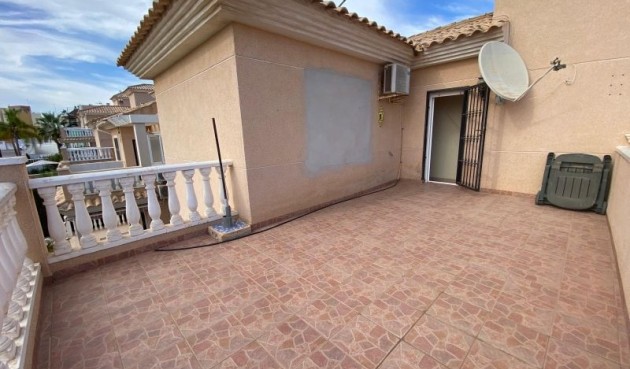 Resale - Villa -
Orihuela Costa - Costa Blanca