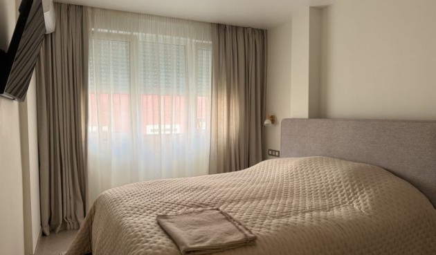 Återförsäljning - Apartment -
Torrevieja - Costa Blanca