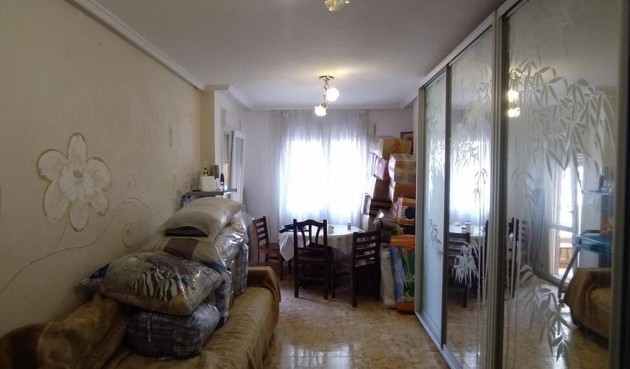 Resale - Apartment -
Torrevieja - CENTER