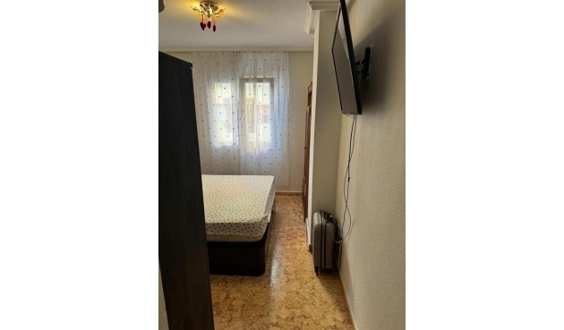 Resale - Apartment -
Torrevieja - CENTER