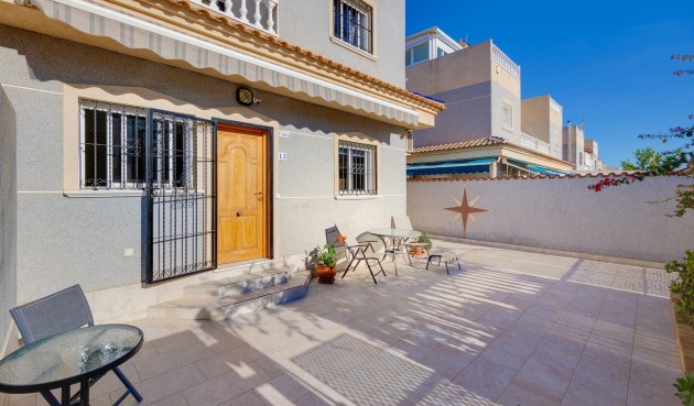 Resale - Town House -
Orihuela Costa - Playa Flamenca