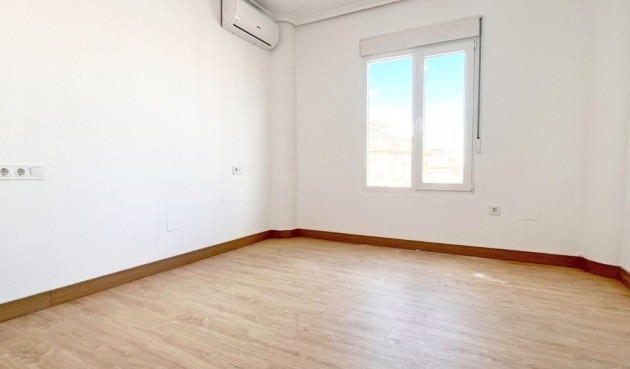 Resale - Town House -
Orihuela Costa - Costa Blanca