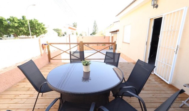 Resale - Villa -
Torrevieja - Costa Blanca