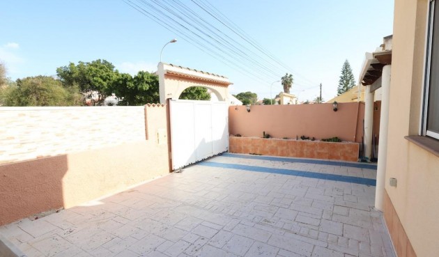 Resale - Villa -
Torrevieja - Costa Blanca