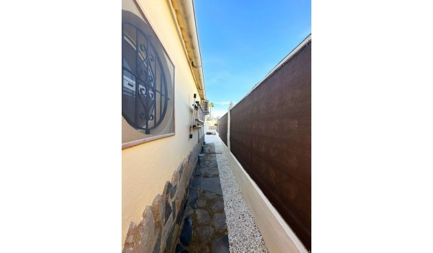 Resale - Villa -
Orihuela Costa - Costa Blanca