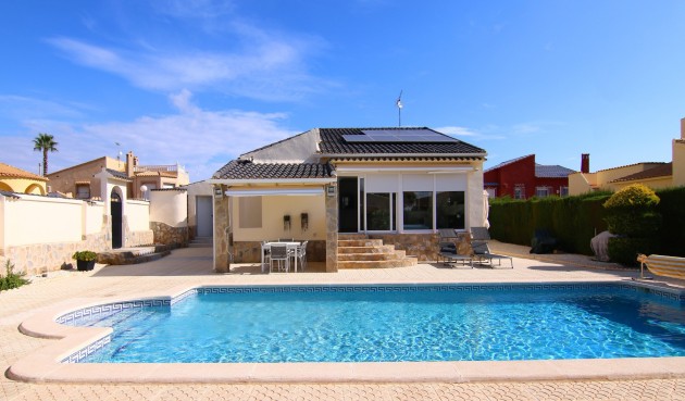 Resale - Villa -
Orihuela Costa - Costa Blanca