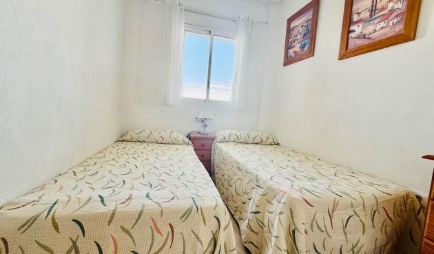 Resale - Apartment -
Torrevieja - Centro