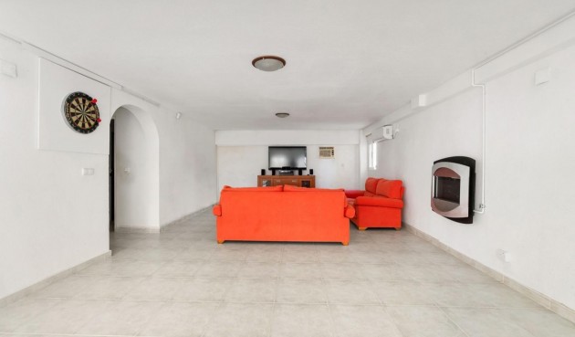 Resale - Villa -
Orihuela Costa - Villamartín