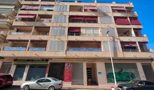 Resale - Apartment -
Torrevieja - Costa Blanca