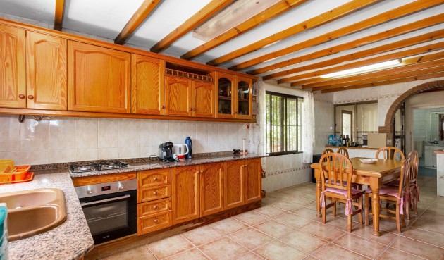 Reventa - Villa -
Los Montesinos - Costa Blanca