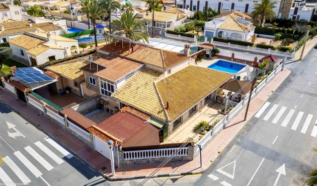 Resale - Semi Detached -
Orihuela Costa - Costa Blanca