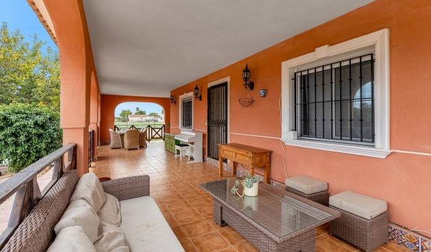 Resale - Villa -
Dolores - Vereda Del Pozo