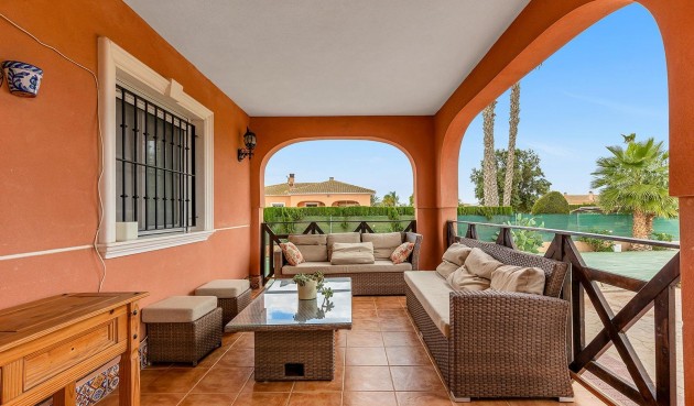 Resale - Villa -
Dolores - Vereda Del Pozo