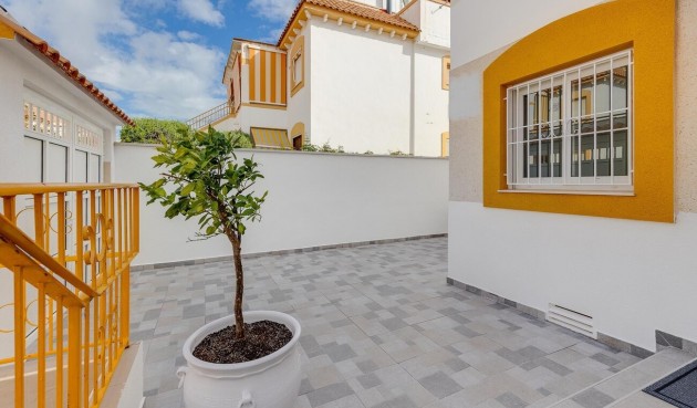 Resale - Bungalow -
Torrevieja - PARQUE DE LAS NACIONES