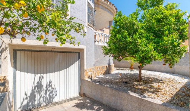 Resale - Villa -
Orihuela Costa - Playa Flamenca Norte