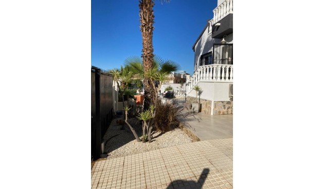 Resale - Villa -
Benijofar - Costa Blanca