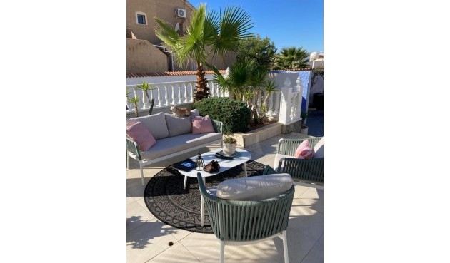 Resale - Villa -
Benijofar - Costa Blanca