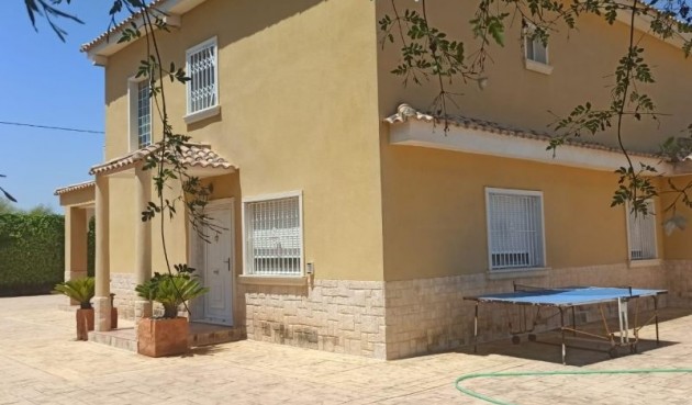 Resale - Villa -
Elche - Costa Blanca