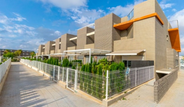 Resale - Apartment -
Torrevieja - Costa Blanca