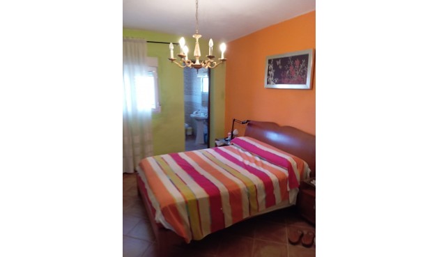 Resale - Villa -
Yecla - Inland