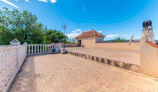 Resale - Villa -
Alicante - Ciudad De Asís - Font-calent - El Bacarot