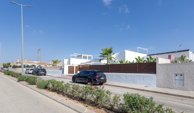 Resale - Villa -
Los Montesinos - Costa Blanca