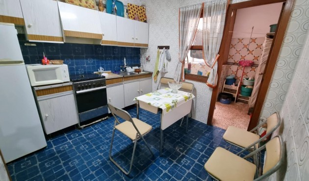 Resale - Apartment -
Torrevieja - Playa De Los Naufragos