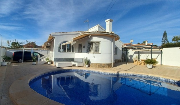 Resale - Villa -
Ciudad Quesada - Costa Blanca