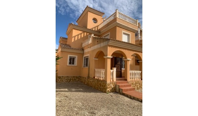 Resale - Villa -
Lo Crispin - Inland