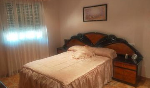 Resale - Villa -
Elche - Costa Blanca