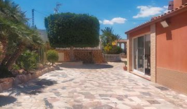 Resale - Villa -
Elche - Costa Blanca