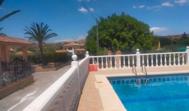 Resale - Villa -
Elche - Costa Blanca