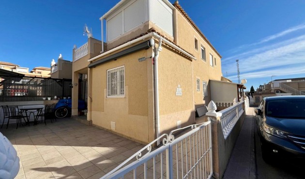 Resale - Town House -
Torrevieja - El Chaparral